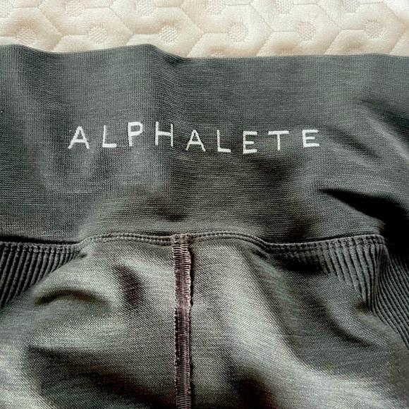 Grey Alphalete pants - Picture 2 of 5